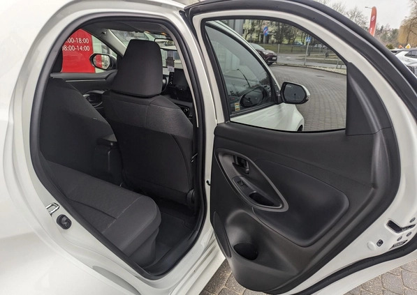 Toyota Yaris cena 95900 przebieg: 11533, rok produkcji 2023 z Turek małe 596